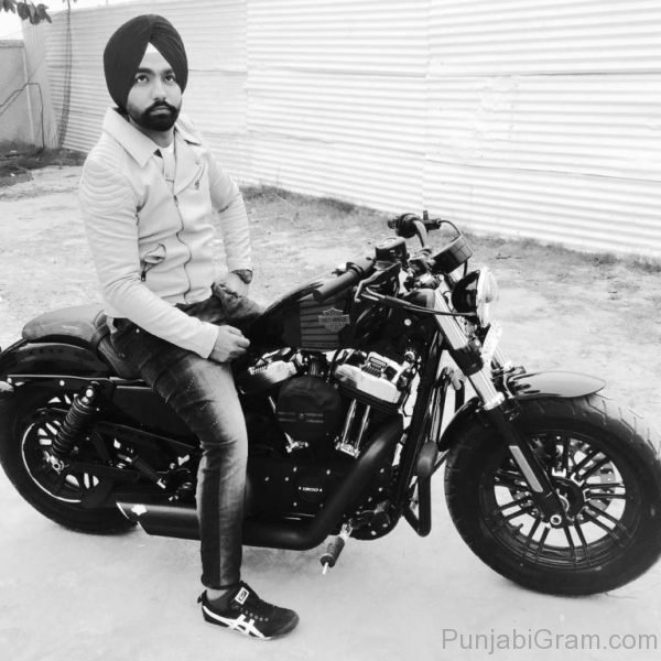 Image Of Good looking Ammy Virk 488