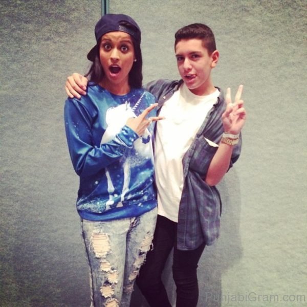 Image Of Lilly Singh Looking Stylish 1