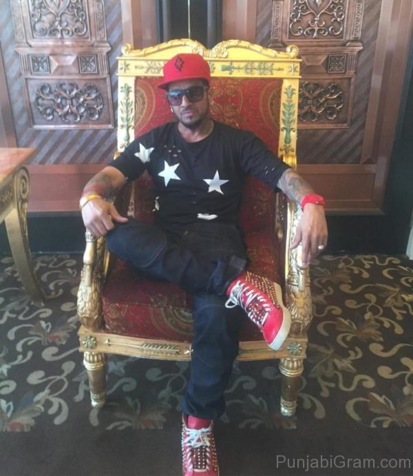 Photo Of Jazzy B Looking Handsome 458