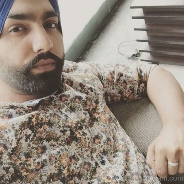 Photo Of Personable Ammy Virk 090