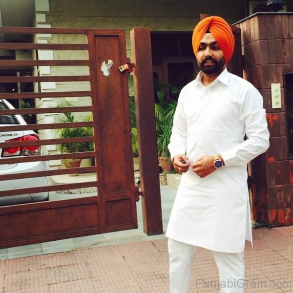 Photo Of Personable Ammy Virk 815