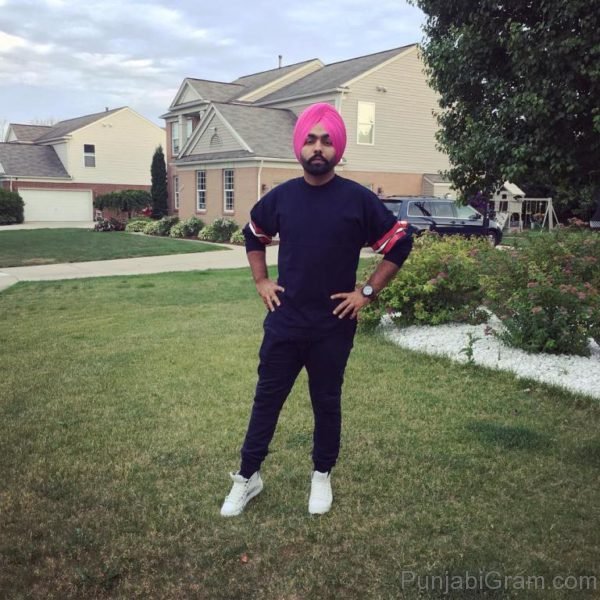 Pic Of Ammy Virk Looking Good 448