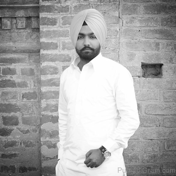 Pic Of Ammy Virk Looking Smart 757