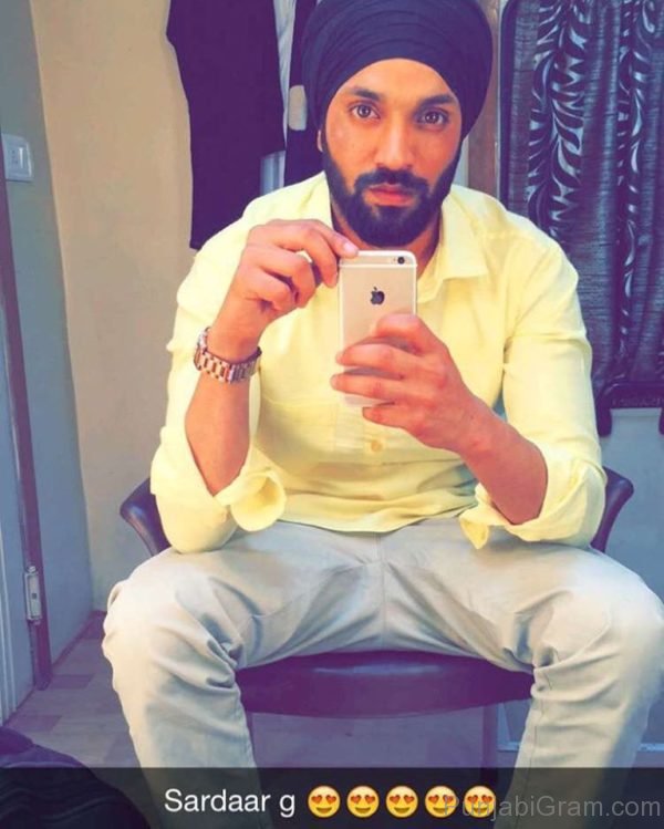 Pic Of Dilpreet Looking Personable 284