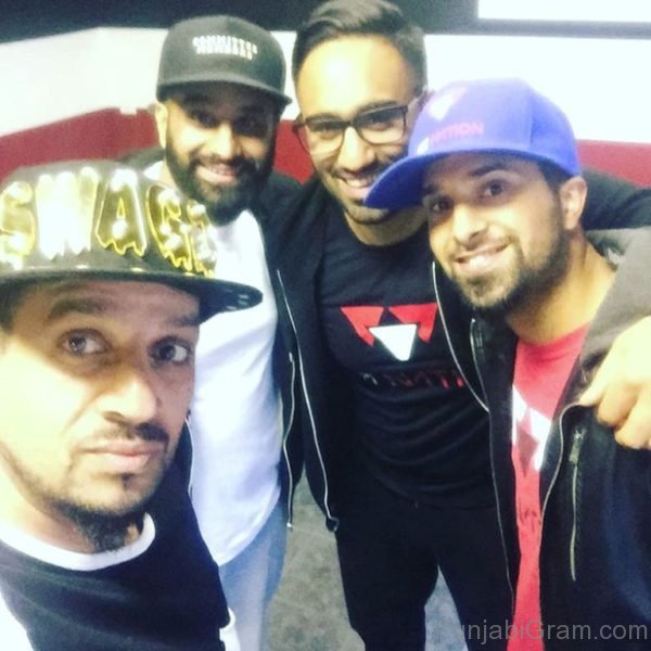 Pic Of Jazzy B Looking Fashionable 088