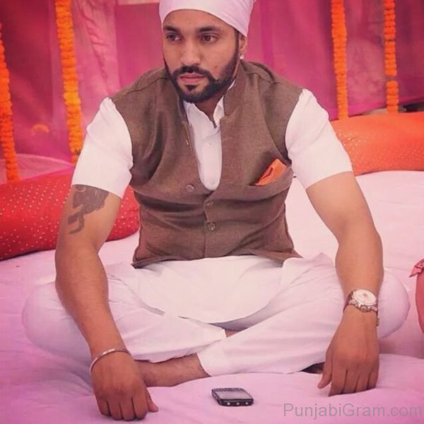 Picture Of Dilpreet Dhillon Looking Good 504