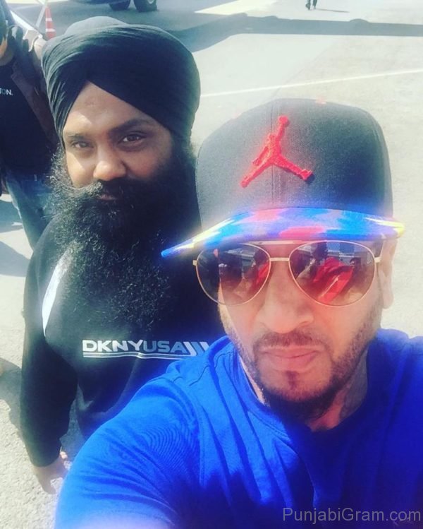 Picture Of Fashionable Jazzy B 237