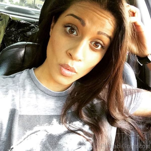 Picture Of Lilly Singh Looking Magnificent 2