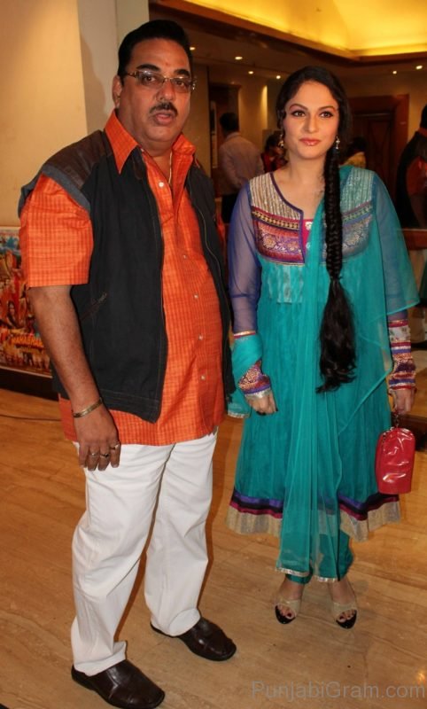 Gracy Singh On Right Side