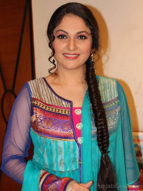 Gracy Singh Picture