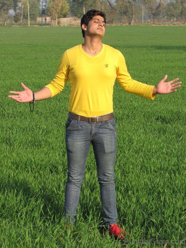 Gurnam Bhullar In Yellow T Shirt