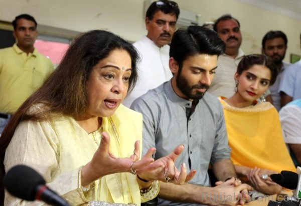 Kirron Kher With Fawad Khan And Sonam Kapoor