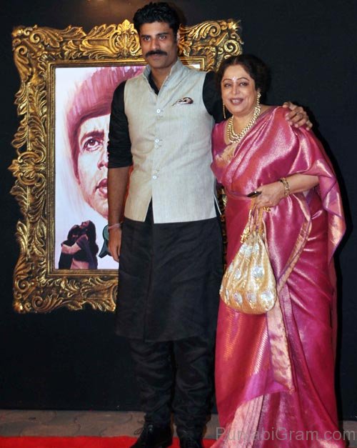 Kirron Kher With His Son Sikander Kher